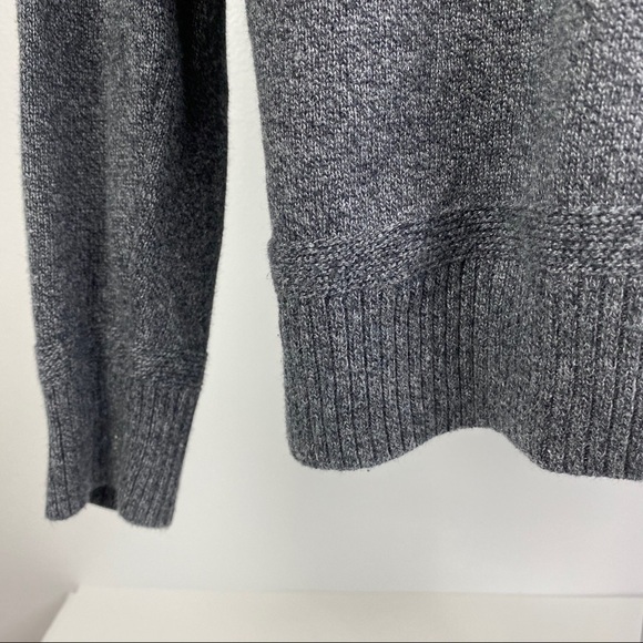 American Eagle Gray Pullover Sweater Men's Small Ribbed Hem & Cuffs Long Sleeve - Picture 4 of 8